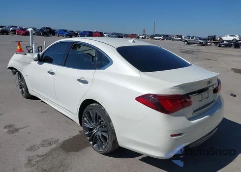 2017 Infiniti Q70 3.7 из США, поврежденный, VIN JN1BY1AP3HM741611